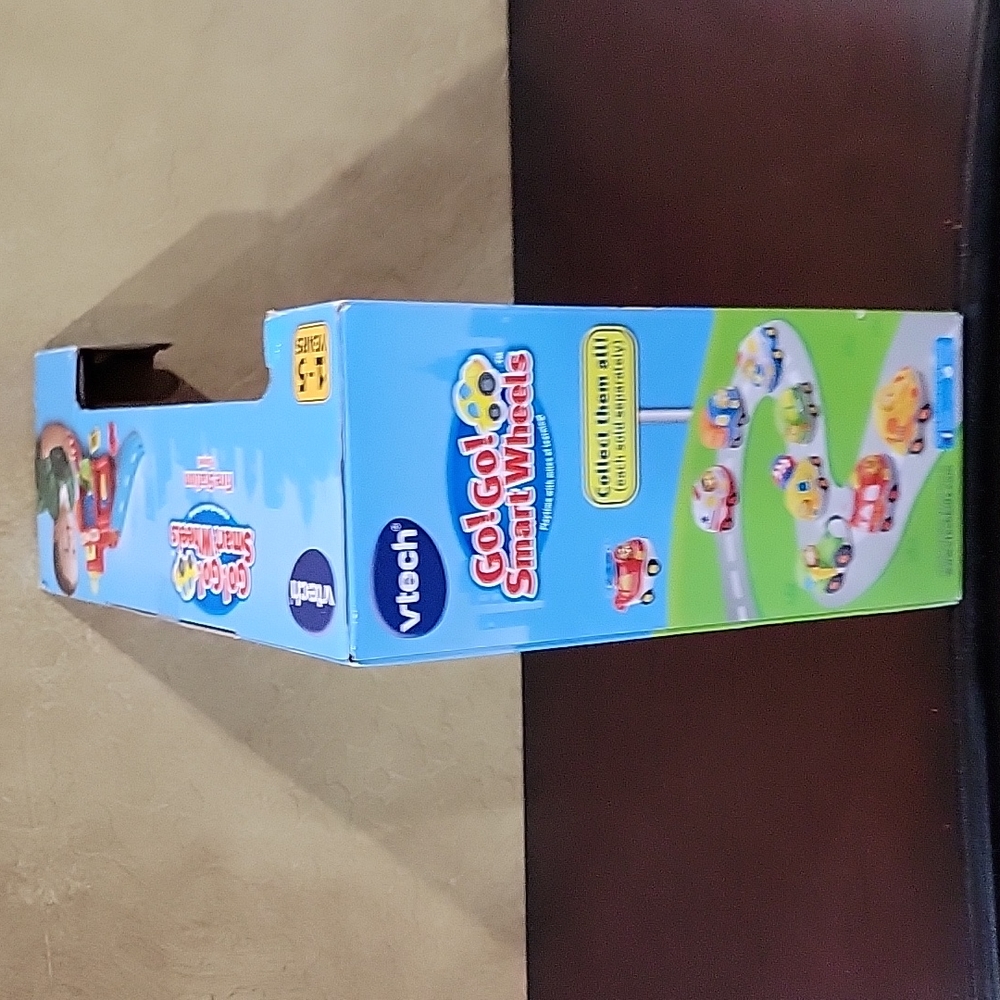Go! Go! Smart Wheels Fire Station playset Vtech - Picture 5 of 8